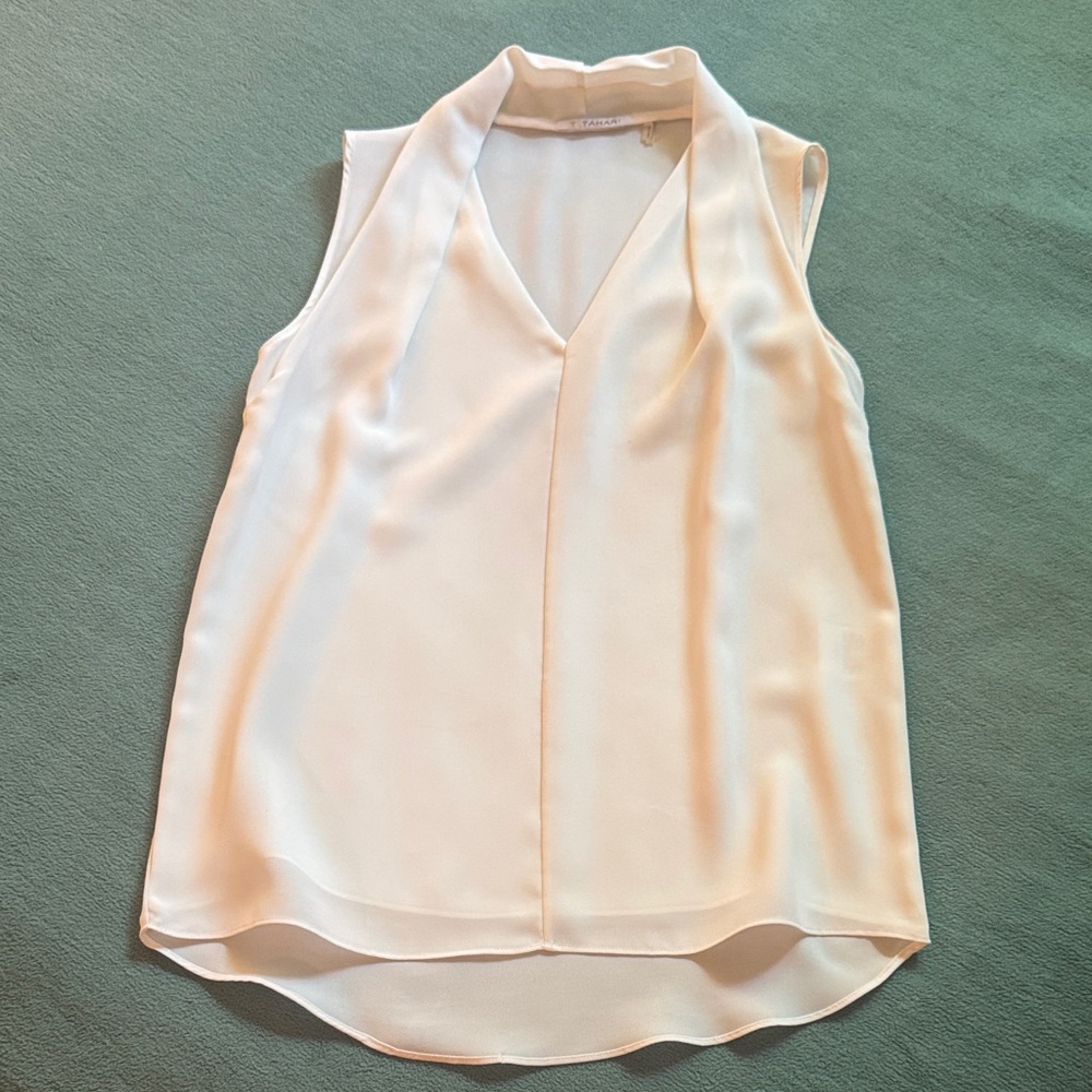T Tahari Cream Sleeveless Blouse Small